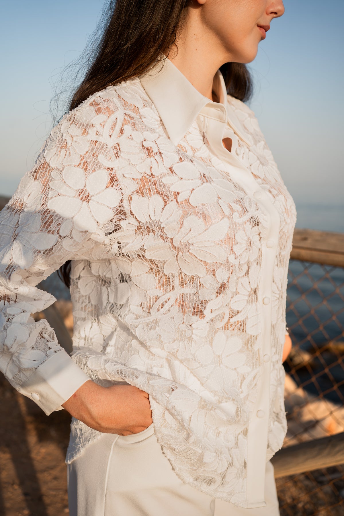 CAMICIA IN PIZZO DI COTONE BIANCA
