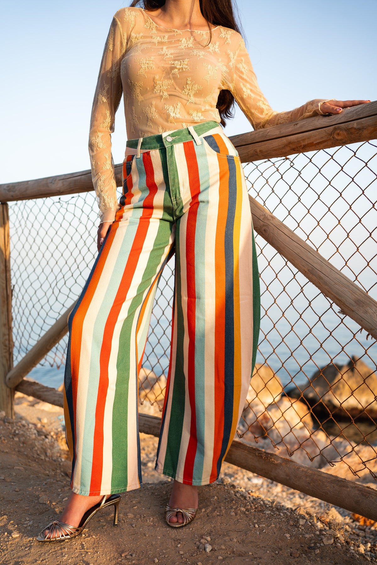 MAGLIA IN TULLE RICAMATA