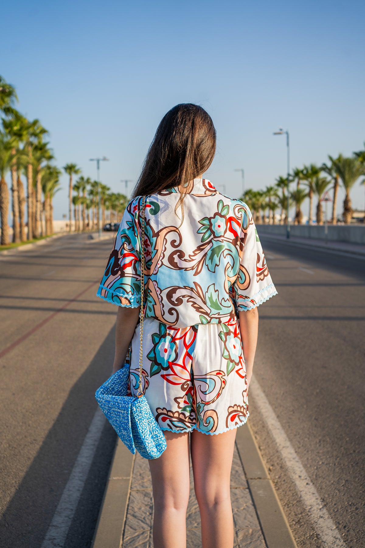 COMPLETO CAMICIA E SHORTS CELESTE